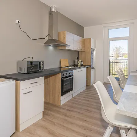 Apartment 202 3-schlafzimmer-apartment Hbf Halle